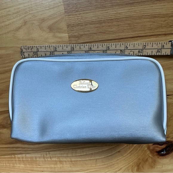 CHRISTIAN DIOR Parfums Perfume Cosmetic Makeup Bag Small Silver Gold Tone - Picture 5 of 10